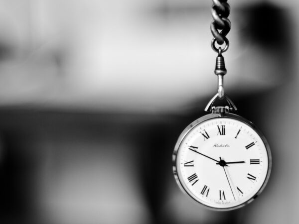 Menjaga Waktu: Pesan Bijak dari Nabi Muhammad SAW